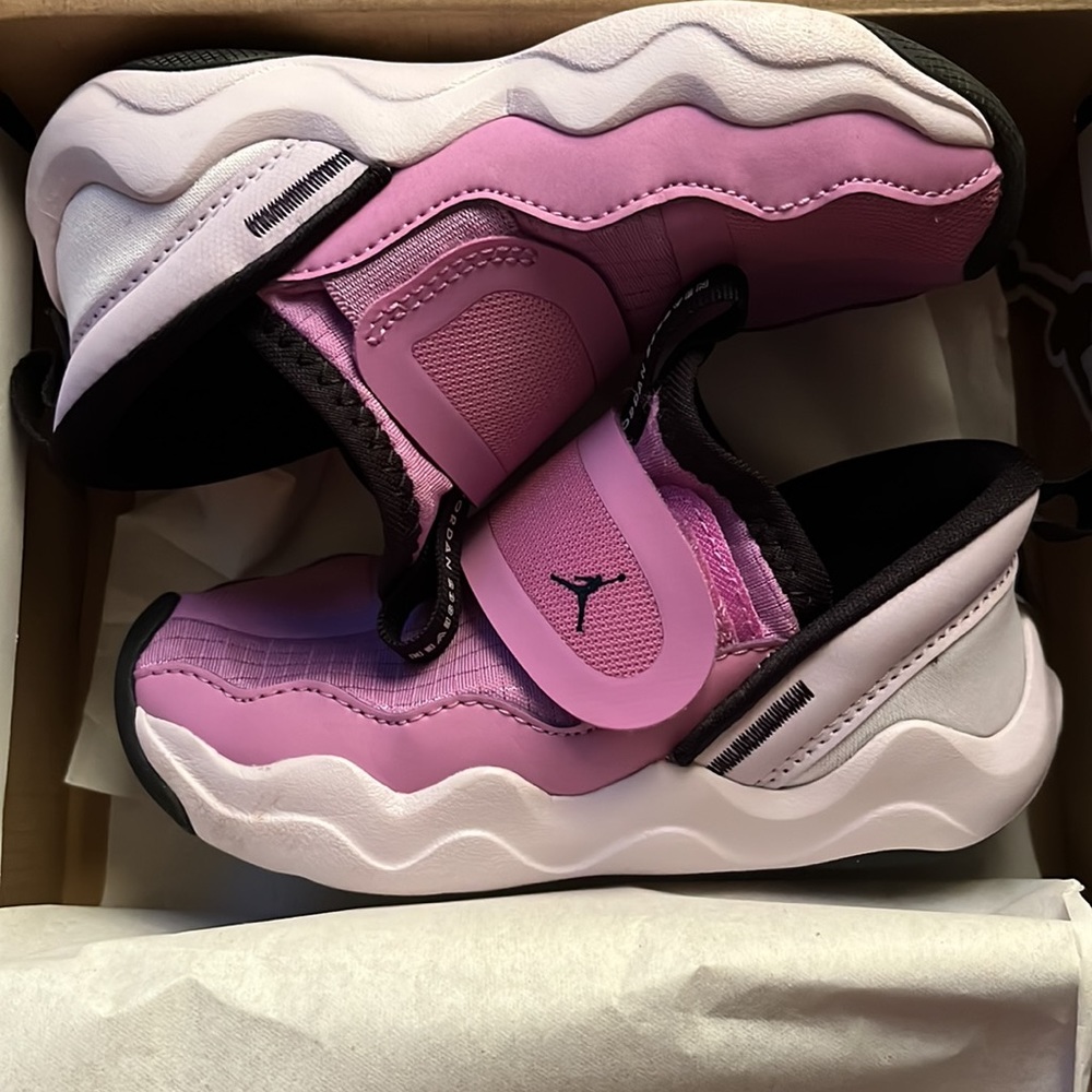 Jordan 23/7 like new